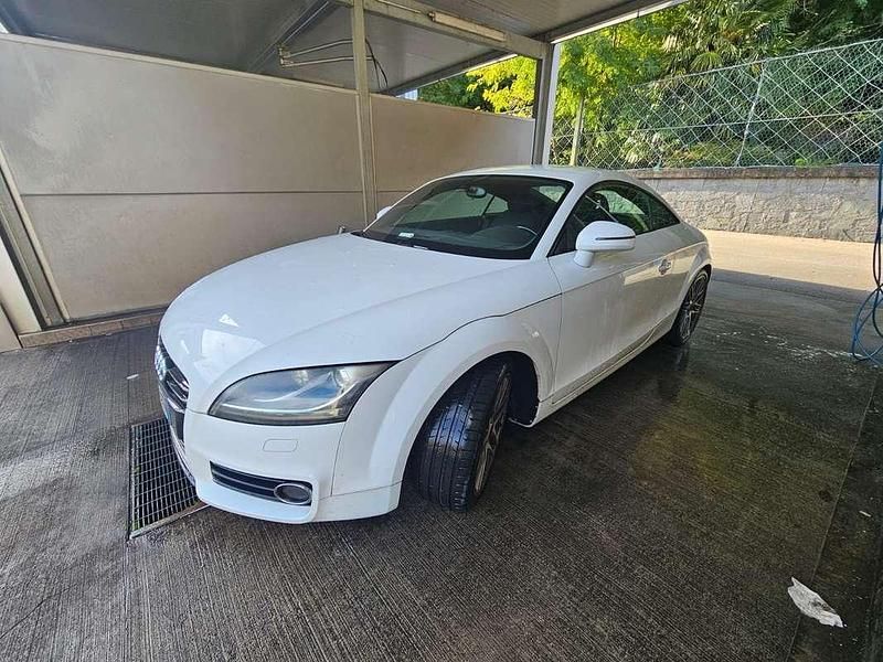 Usata Audi TT Ambiente 160 CV (117 kW) 2011 Bianco Coupé