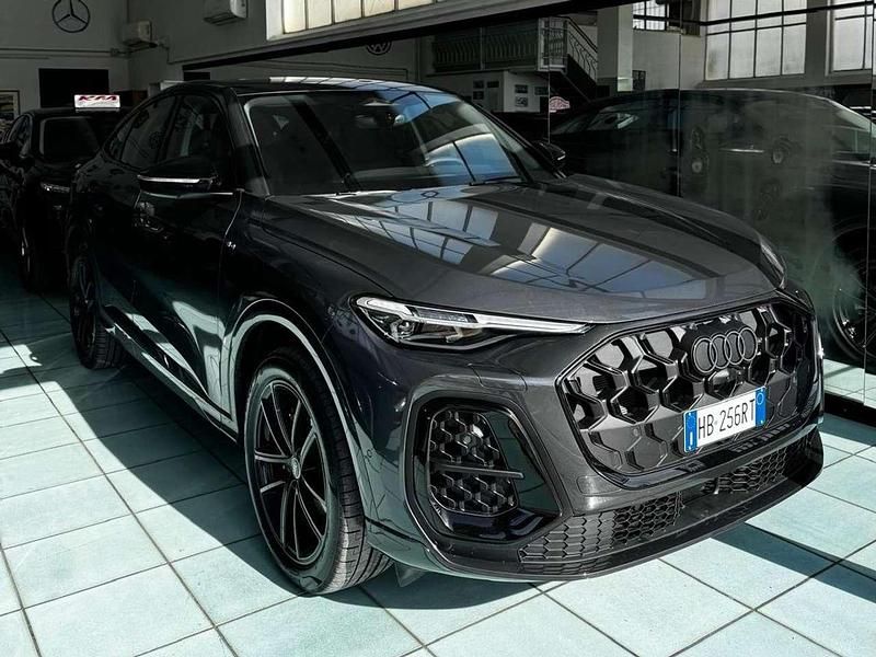 Nuova Audi Q5 Sportback S-Line 204 CV (150 kW) 2026 Grigio SUV