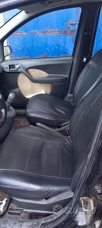 Usata Fiat Panda Cross Cross 69 CV (50 kW) 2005 Utilitaria