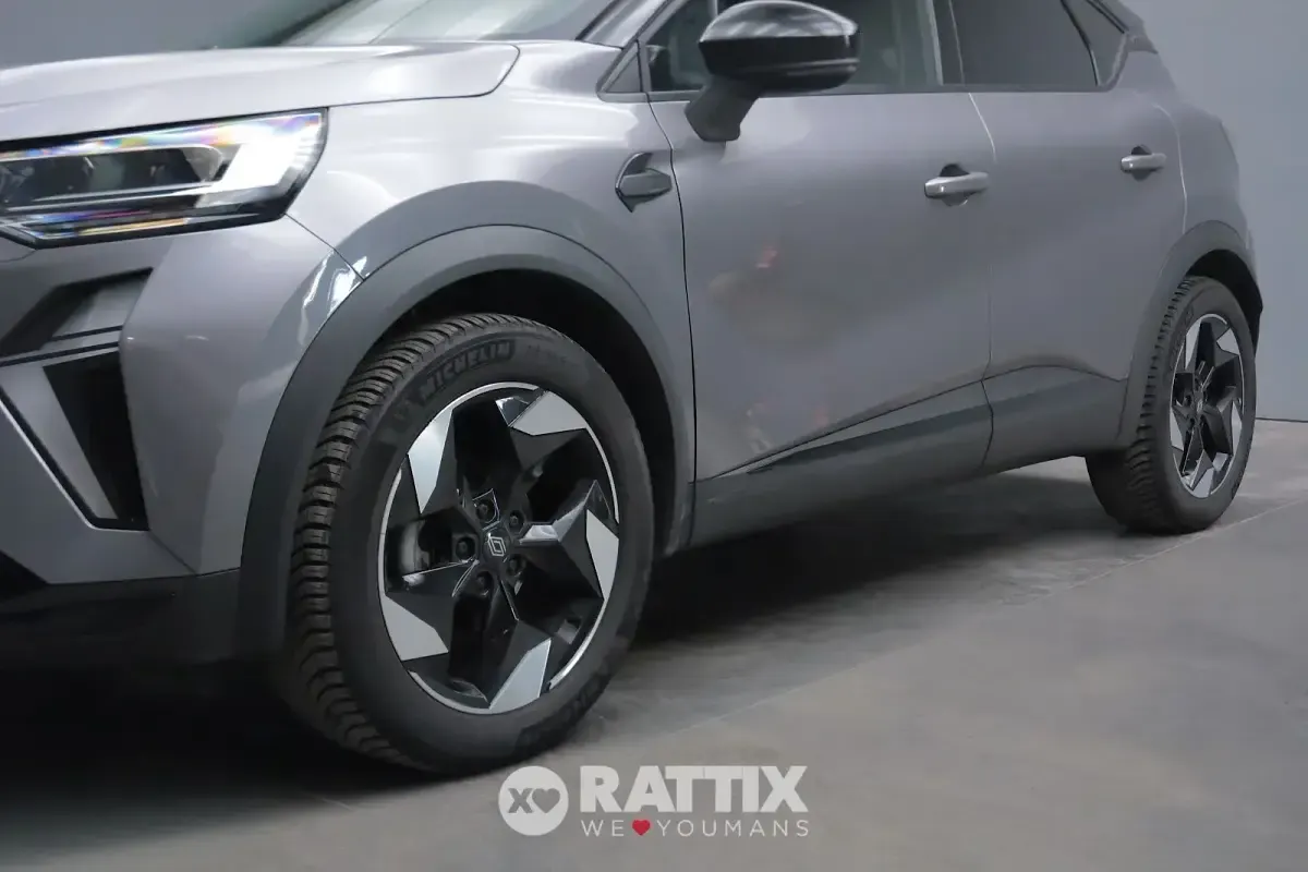 Usata Renault Captur Techno 91 CV (66 kW) 2025 Grigio cassiopea SUV