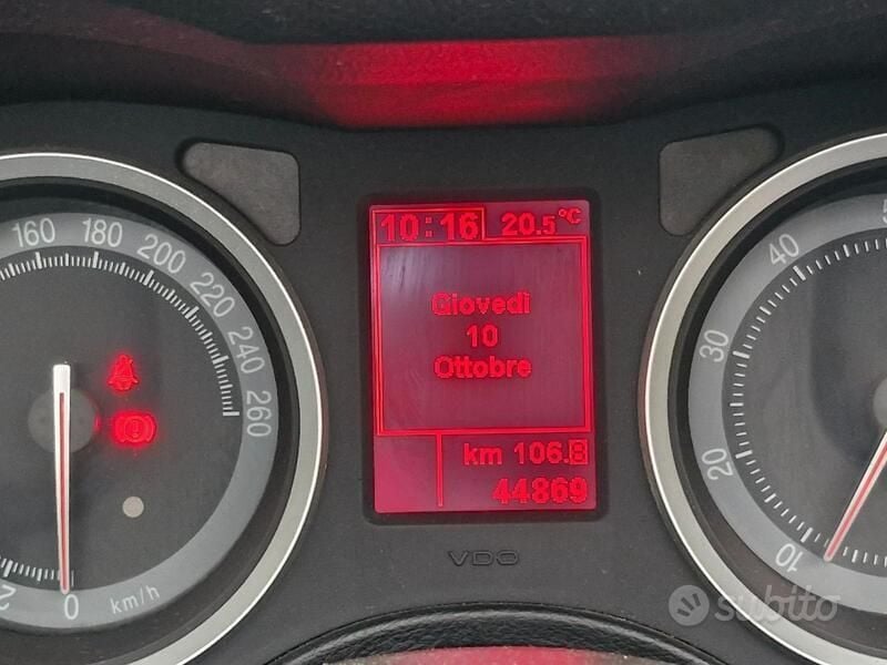 Usata Alfa Romeo Spider 185 CV (136 kW) 2006 Cabrio