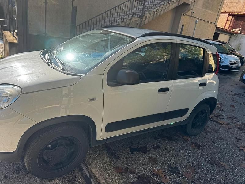 Usata Fiat Panda 4x4 95 CV (69 kW) 2018 Bianco Utilitaria
