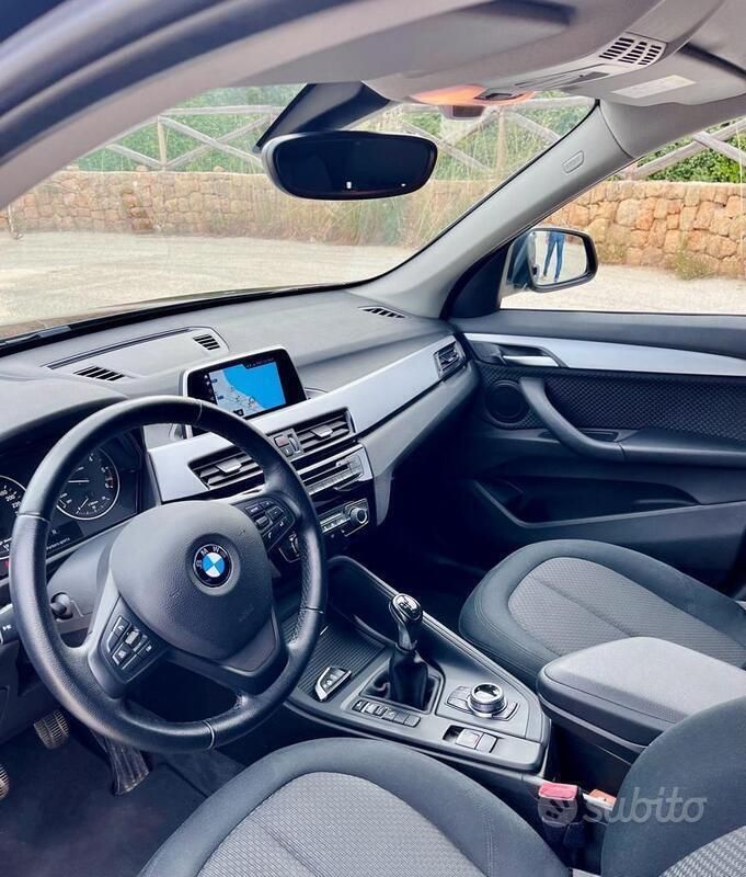 Usata BMW X1 150 CV (110 kW) 2017 Nero SUV