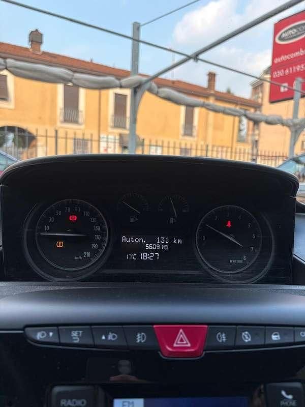 Usata Lancia Ypsilon Gold 69 CV (50 kW) 2021 Rosso Utilitaria
