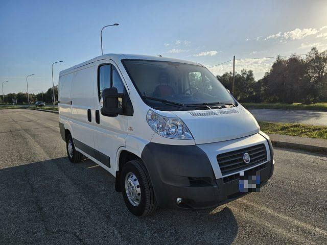 Usata Fiat Ducato 33 131 CV (96 kW) 2014 Bianco Furgone