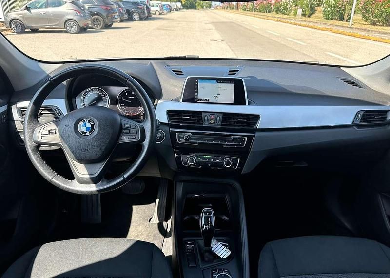 Usata BMW X1 Advantage 150 CV (110 kW) 2018 Argento SUV