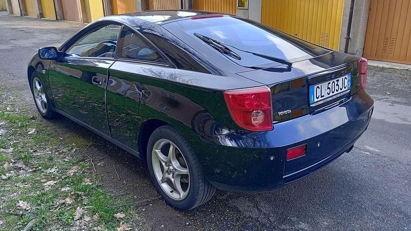 Usata Toyota Celica 143 CV (105 kW) 2004 Coupé
