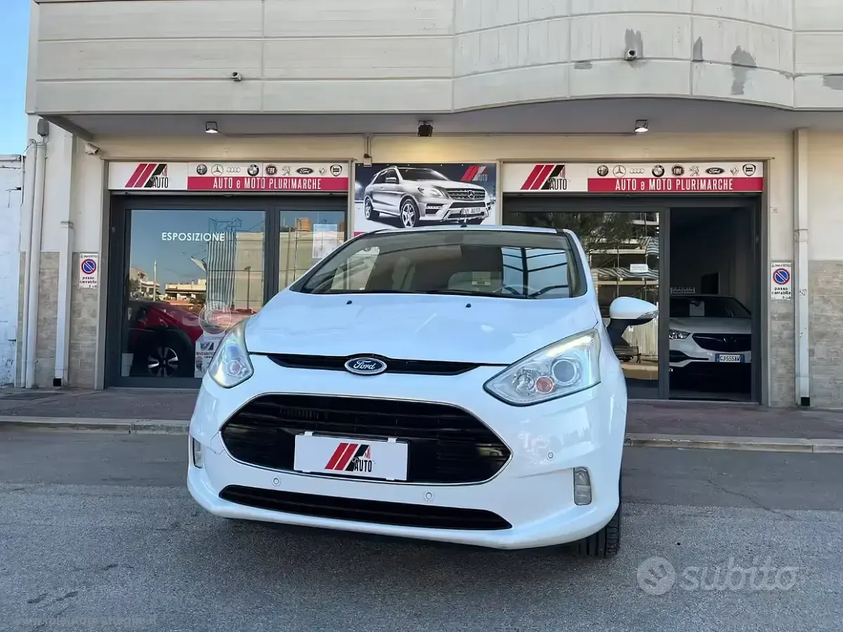 Usado Ford B-MAX Titanium X 75 CV (55 kW) 2016 Blanco Monovolumen