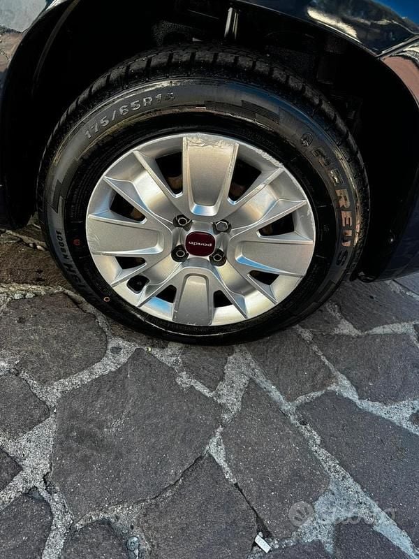 Usata Fiat Panda 69 CV (50 kW) 2018 Blu Utilitaria