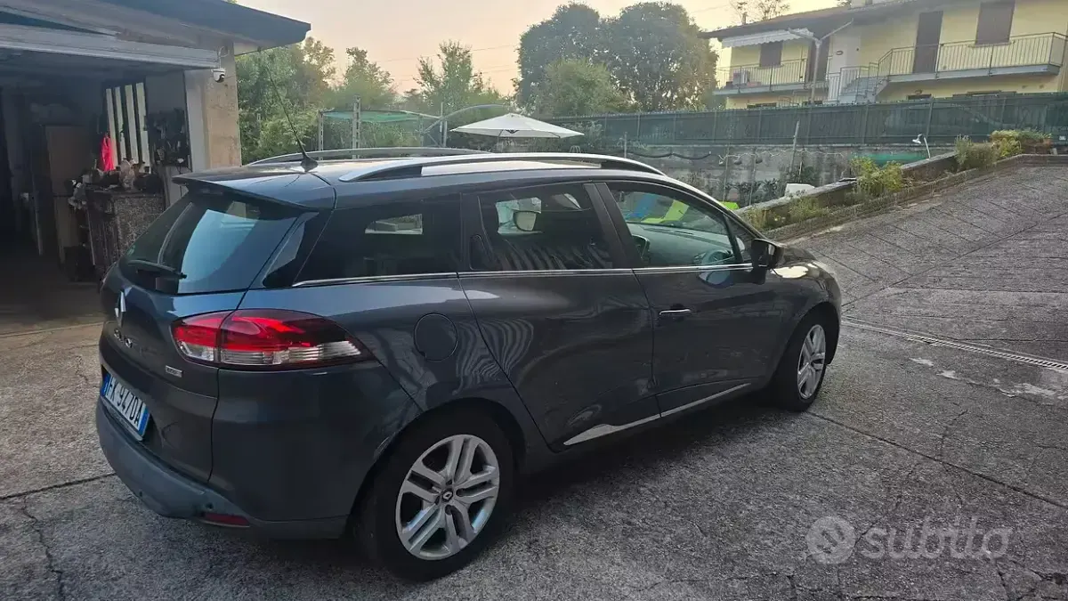 Usata Renault Clio Zen 90 CV (66 kW) 2017 Station wagon
