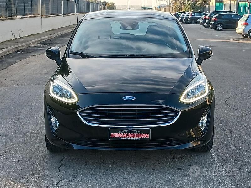 Occasion Ford Fiesta Titanium 85 ch (62 kW) 2018 Noir Citadine