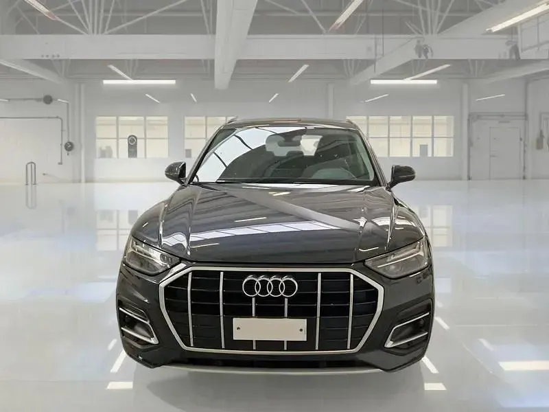 Usata Audi Q5 Advanced 163 CV (119 kW) 2021 Grigio SUV