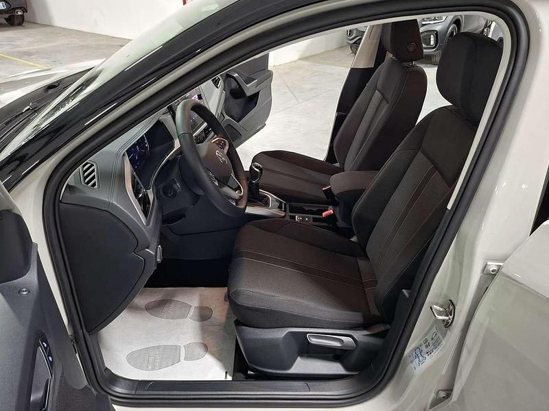 Nuova VW T-Roc Sportline 150 CV (110 kW) 2025 Ascot grey pastello/tetto nero SUV
