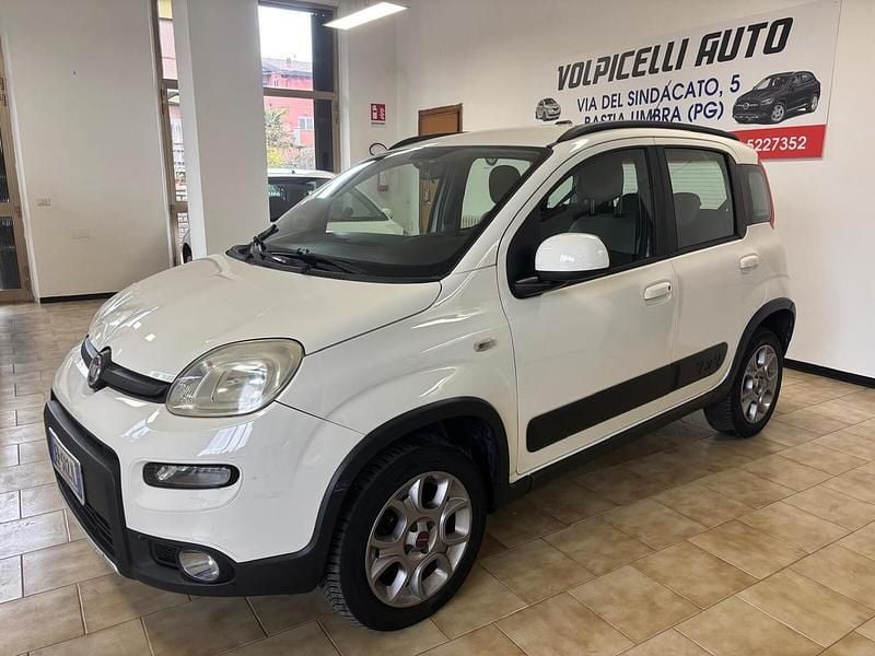 Usata Fiat Panda 4x4 75 CV (55 kW) 2012 Bianco Utilitaria