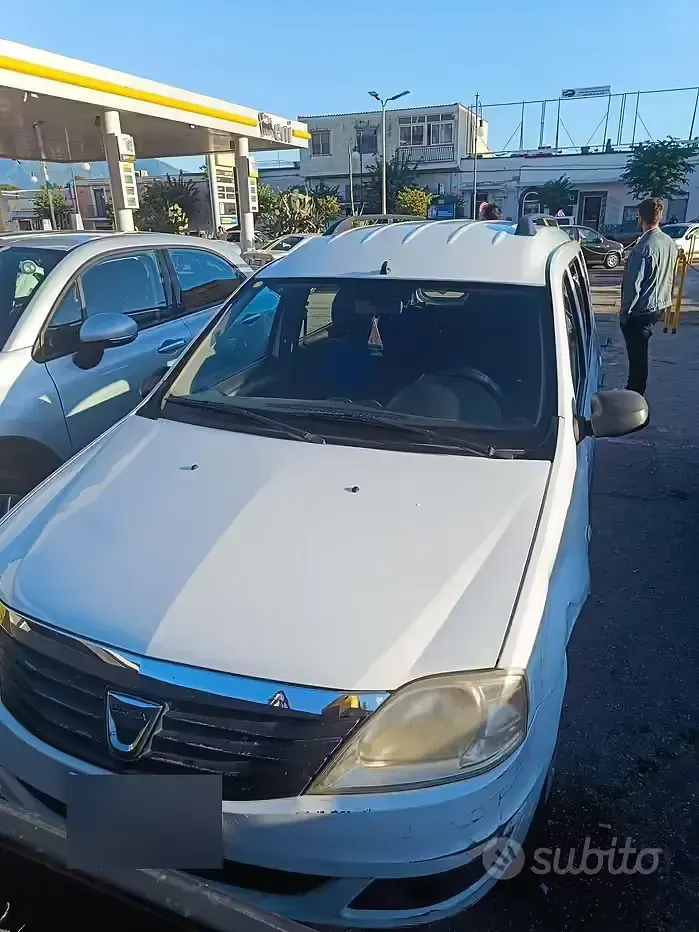 Usata Dacia Logan 84 CV (61 kW) 2012 Bianco Station wagon