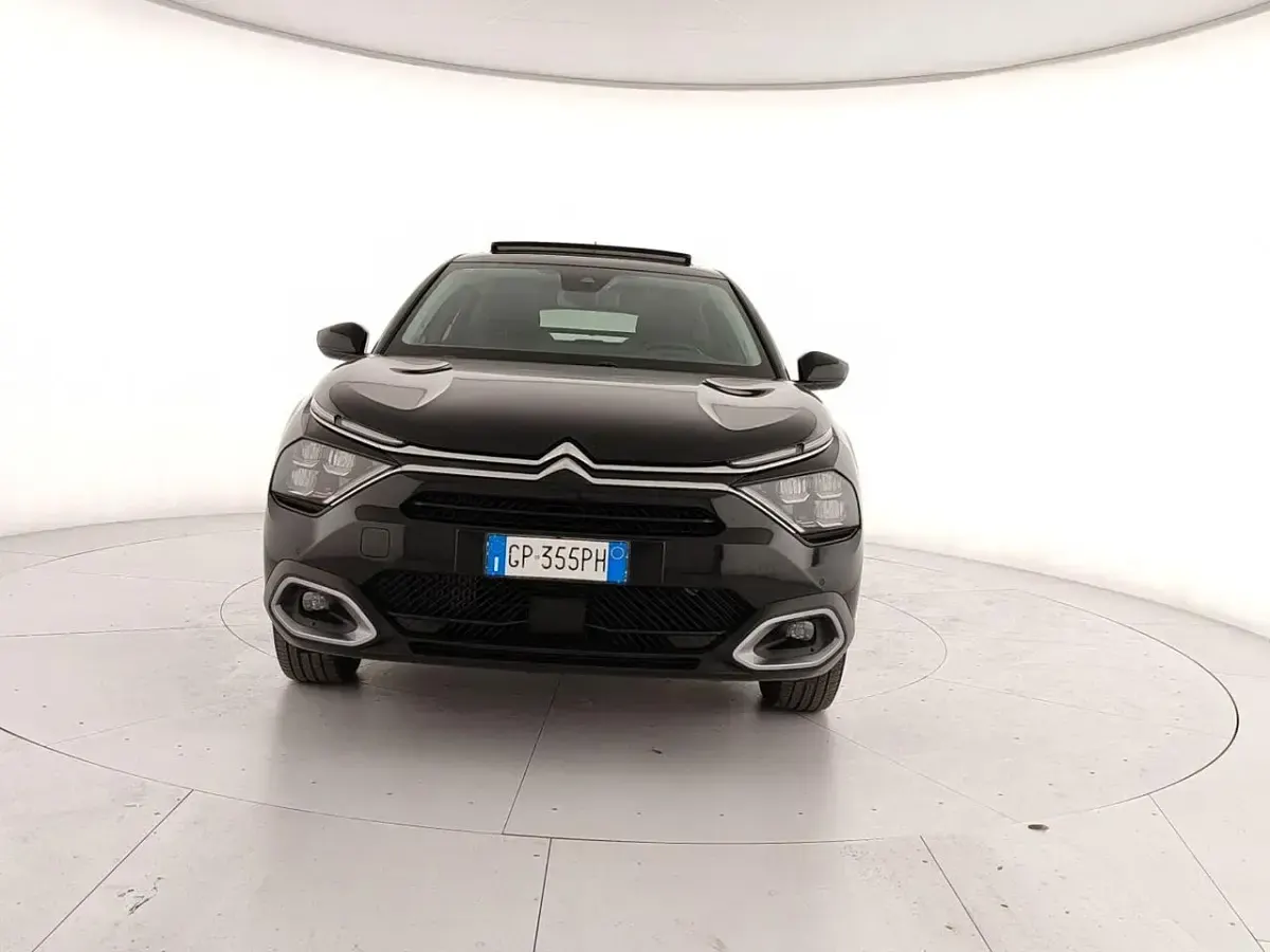 Usata Citroën C4 Shine 130 CV (95 kW) 2023 Nero SUV