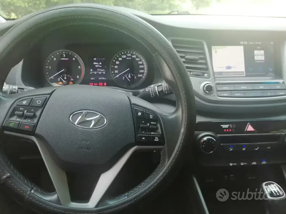 Usata Hyundai Tucson 116 CV (85 kW) 2018 Grigio SUV