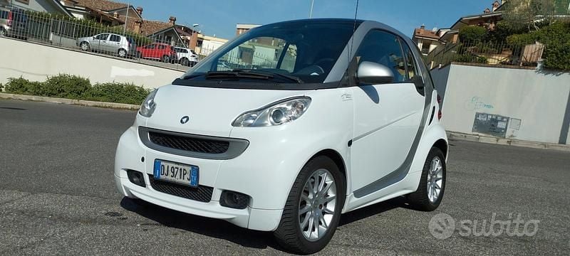 Usata Smart ForTwo Coupé 71 CV (52 kW) 2007 Utilitaria