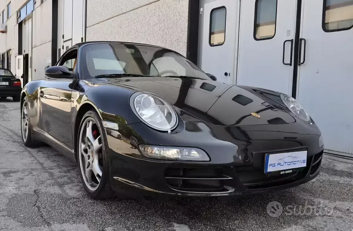 Usata Porsche 911 Carrera 4S Cabriolet 355 CV (261 kW) 2007 Other Cabrio