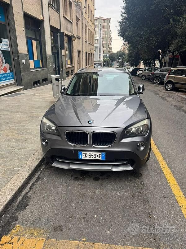 Occasion BMW X1 177 ch (130 kW) 2011 Gris SUV
