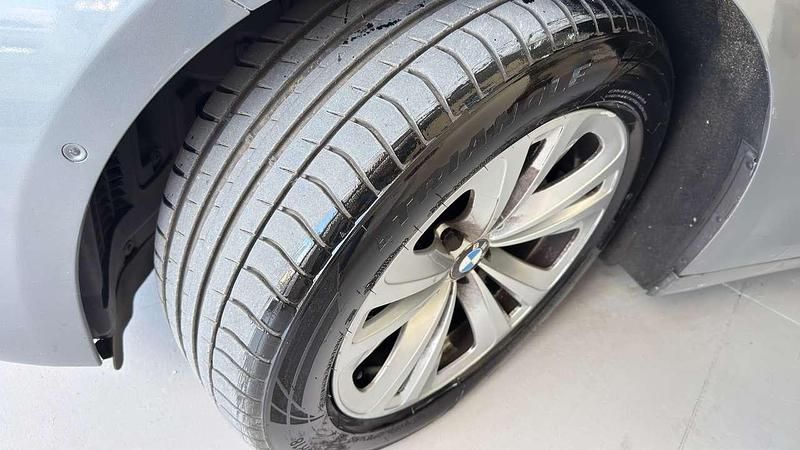 Usata BMW 530 Gran Turismo 245 CV (180 kW) 2010 Grigio Berlina