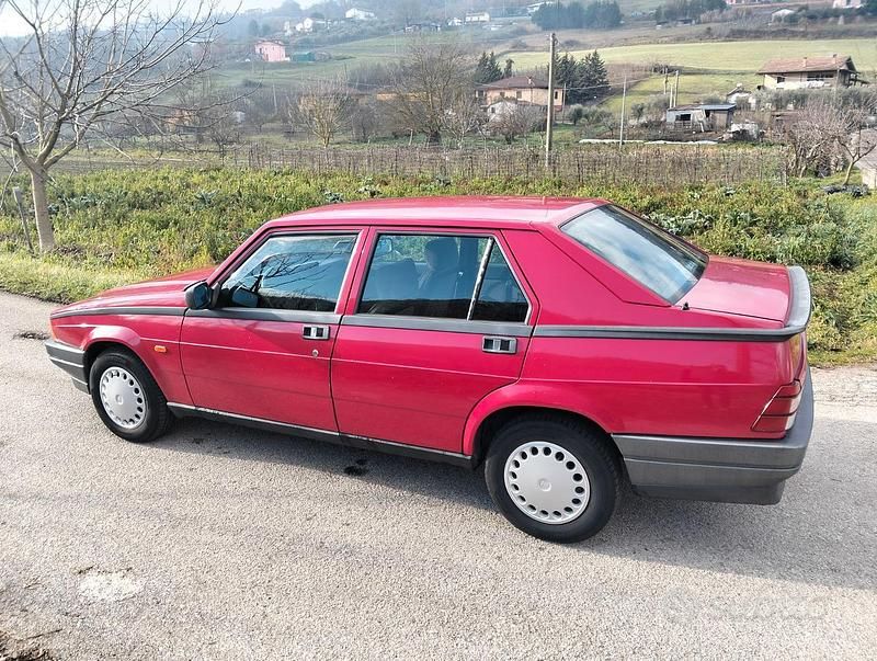 Usata Alfa Romeo 75 1989 Berlina