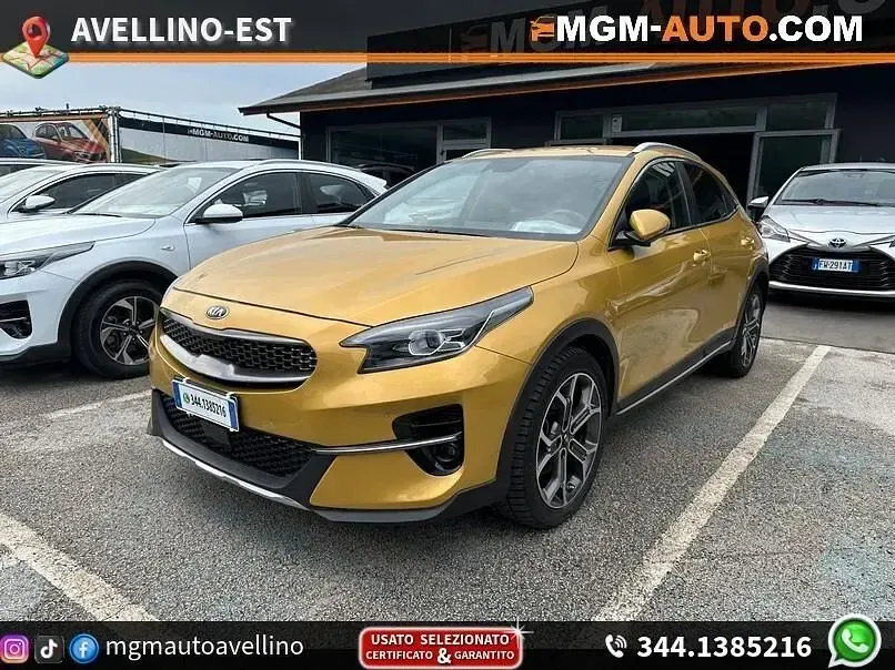 Usata Kia XCeed 135 CV (99 kW) 2021 Oro SUV