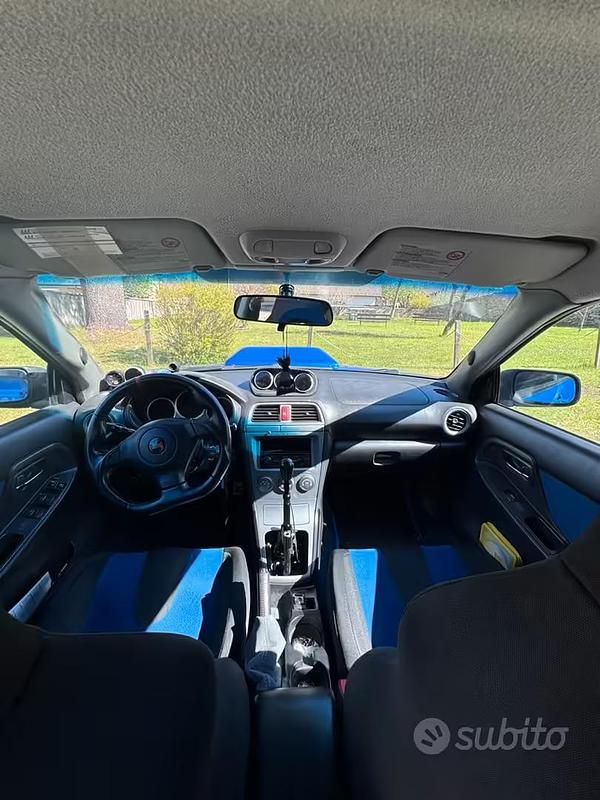 Usata Subaru Impreza 2024 Blu Utilitaria