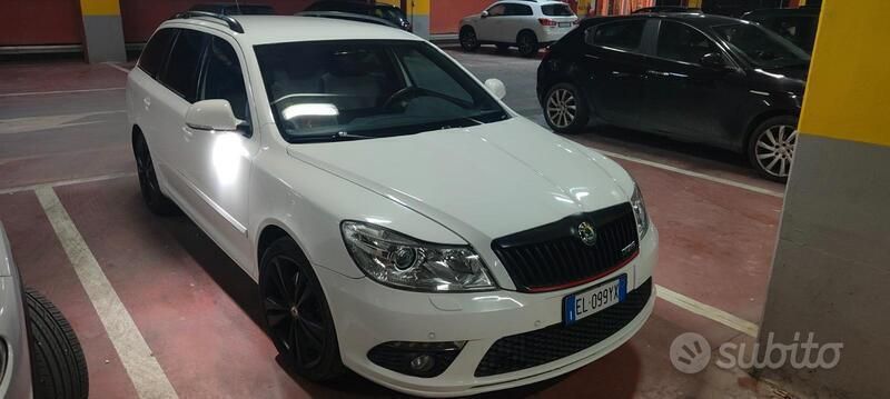 Bianco Usata 2012 Skoda Octavia Station wagon | 10.000 € (Cara) - Immagine 1/4