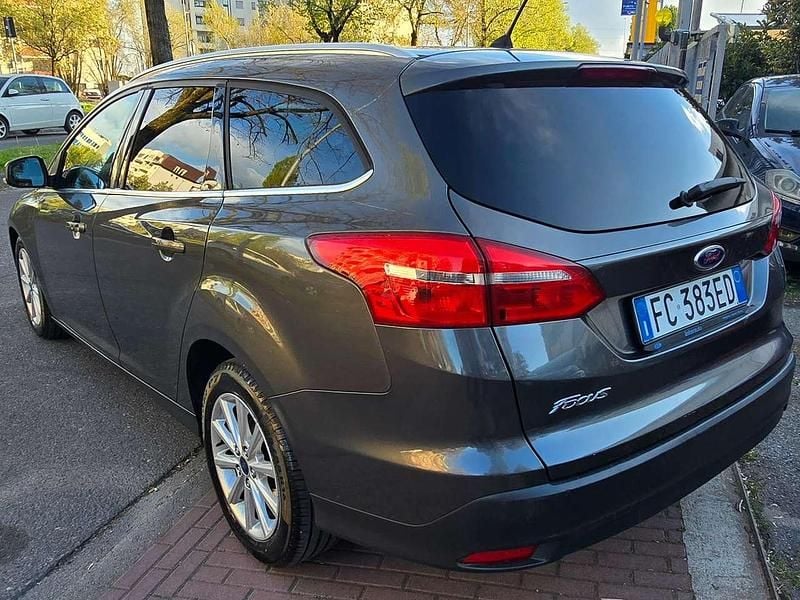Usata Ford Focus Titanium X 120 CV (88 kW) 2015 Grigio Station wagon