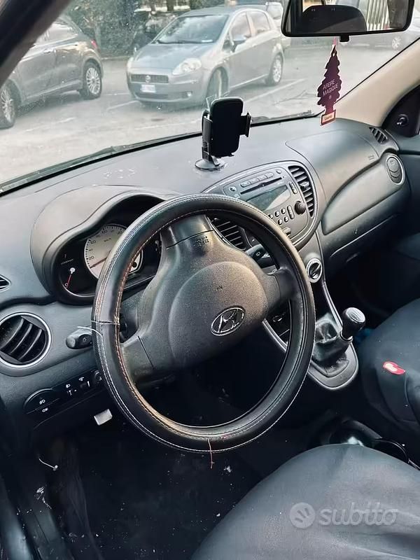 Usata Hyundai i10 67 CV (49 kW) 2008 Grigio Utilitaria