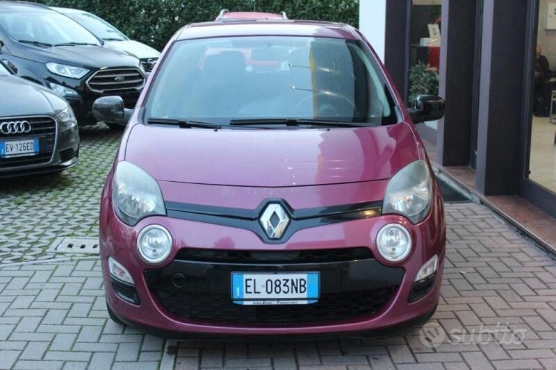 Usata Renault Twingo 75 CV (55 kW) 2012 Lilla Utilitaria