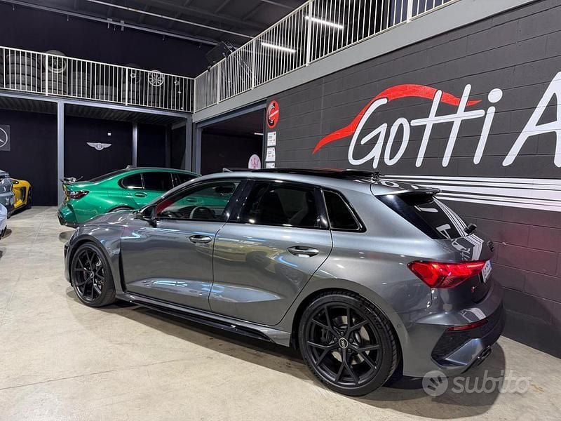 Usata Audi RS3 400 CV (294 kW) 2022 Grigio scuro Berlina