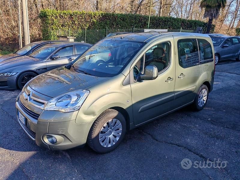 Usata Citroën Berlingo 92 CV (67 kW) 2011 Grigio Monovolume