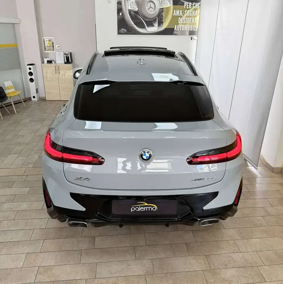 Usata BMW X4 M Sport 249 CV (183 kW) 2023 Grigio SUV