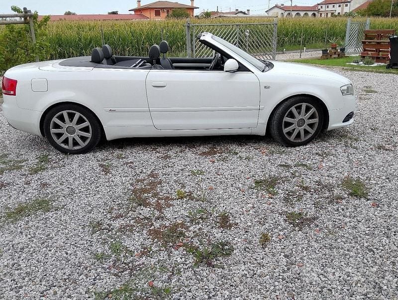 Usata Audi A4 Cabriolet 140 CV (102 kW) 2008 Bianco Cabrio