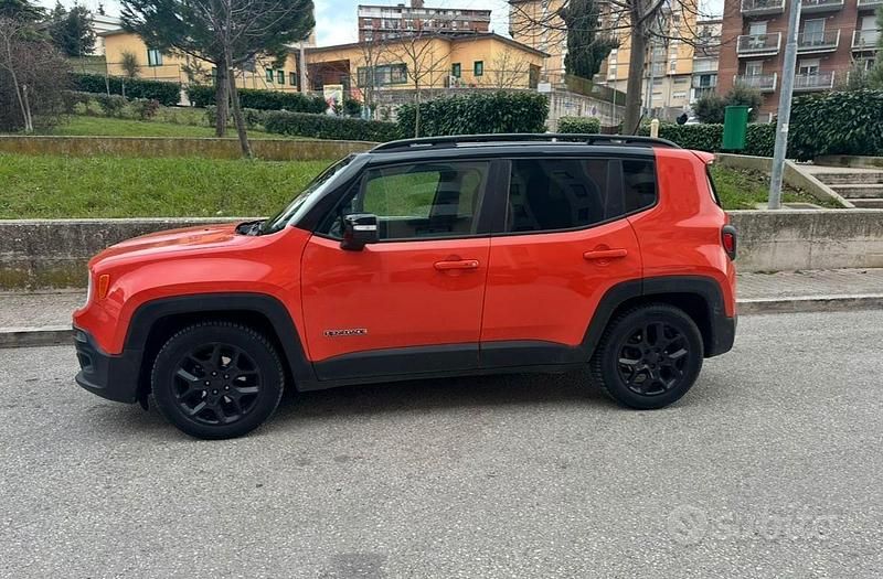 Usata Jeep Renegade Limited 120 CV (88 kW) 2015 SUV