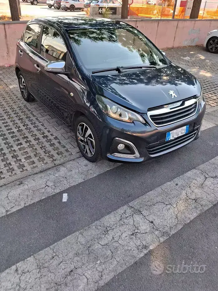 Usata Peugeot 108 Allure Top 69 CV (50 kW) 2016 Bluazzurro Utilitaria
