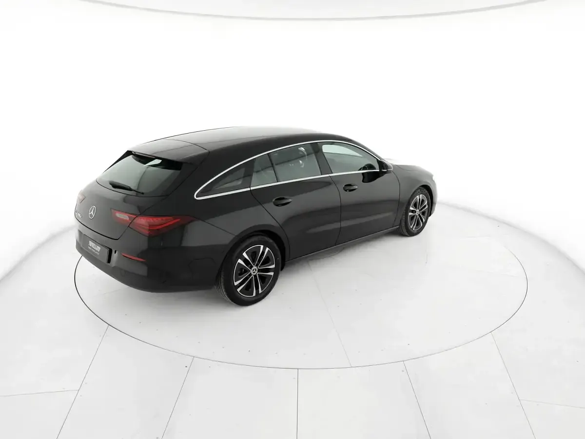 Usata Mercedes CLA180 Advanced 116 CV (85 kW) 2025 Nero notte Station wagon