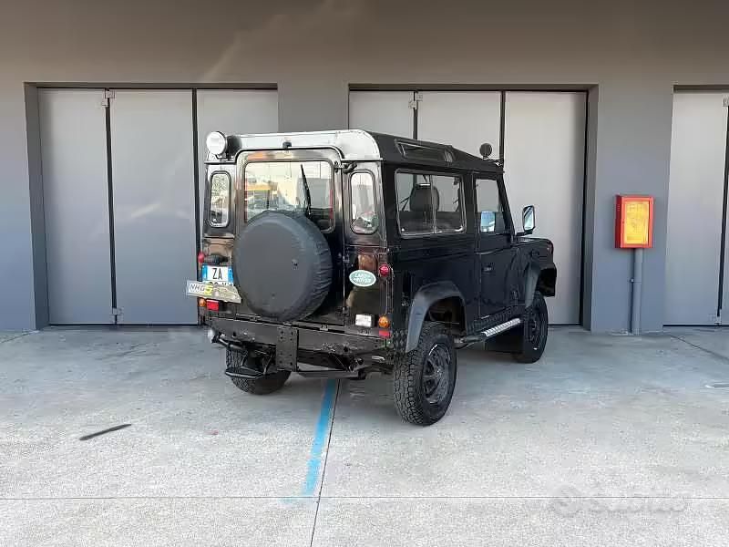Usata Land Rover Defender 1995 Nero SUV