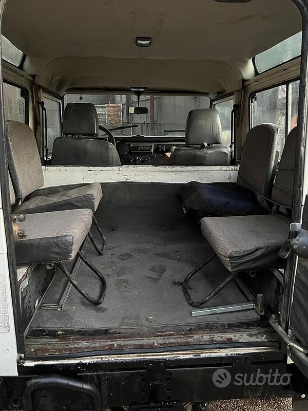 Usata Land Rover Defender 1996 Bianco SUV