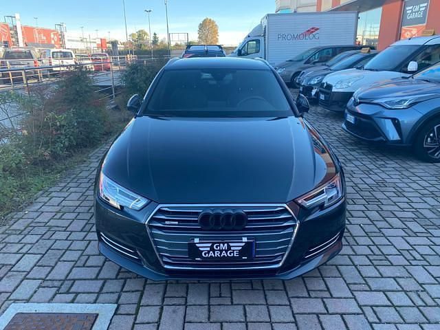 Usata Audi A4 S-Line 150 CV (110 kW) 2018 Grigio Station wagon
