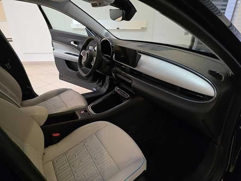 Usata Fiat 600 La Prima 110 CV (80 kW) 2025 Nero SUV