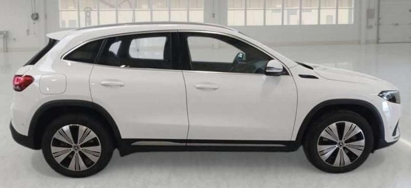 Usata Mercedes EQA250 110 kW (150 CV) 2022 Bianco SUV