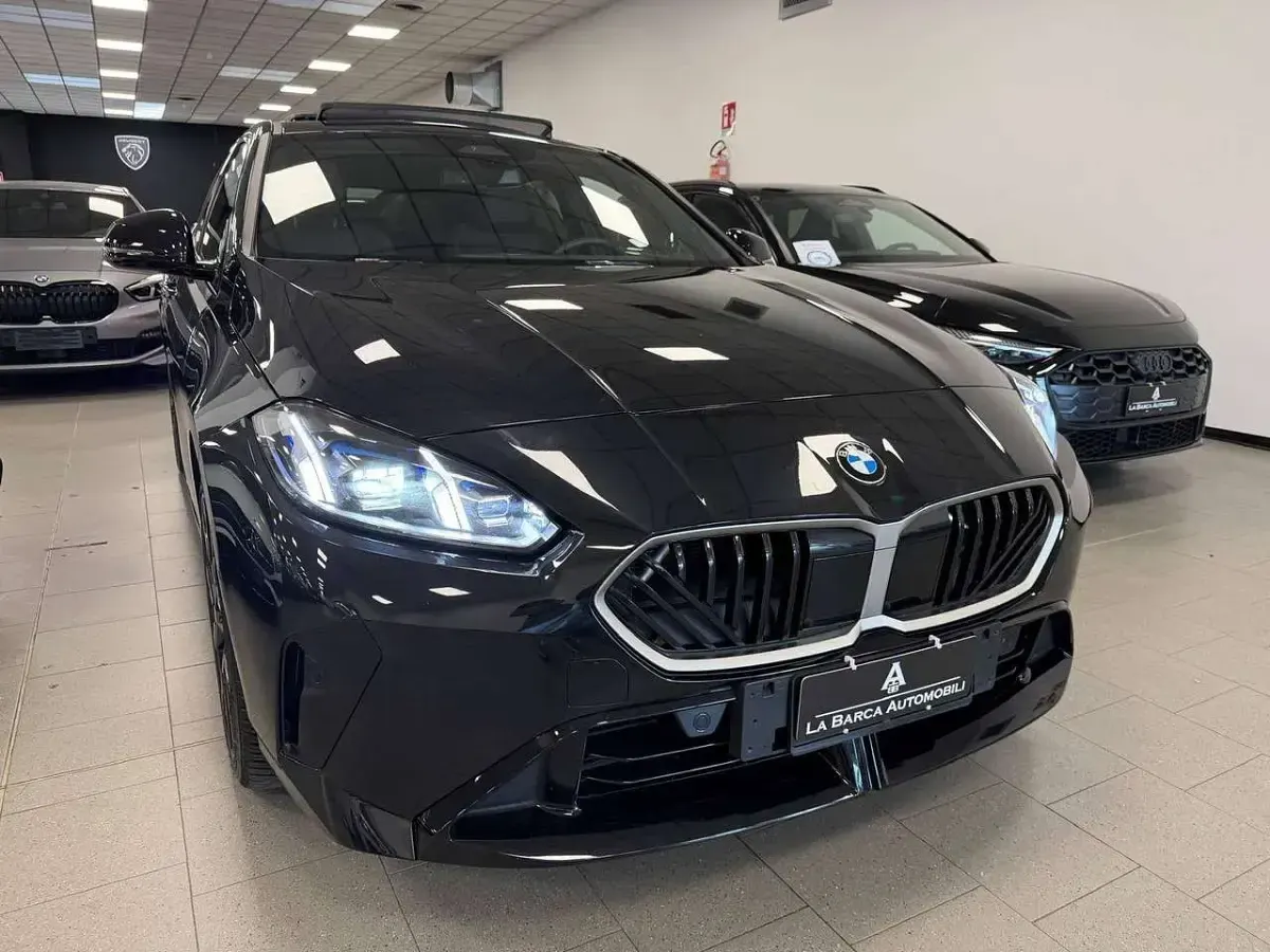 Usata BMW 120 M Sport 156 CV (114 kW) 2025 Nero Utilitaria