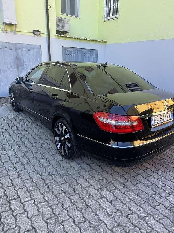 Usata Mercedes E220 Avantgarde 170 CV (125 kW) 2011 Berlina