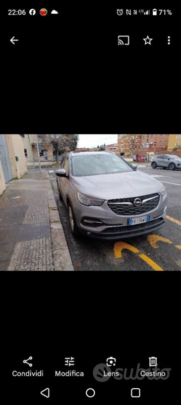 Usata 2018 Opel Grandland X SUV | 16.000 € (Cara) - Immagine 1/4