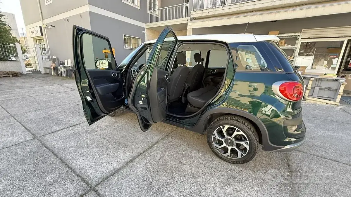 Usata Fiat 500L Cross 95 CV (69 kW) 2021 Nero Monovolume