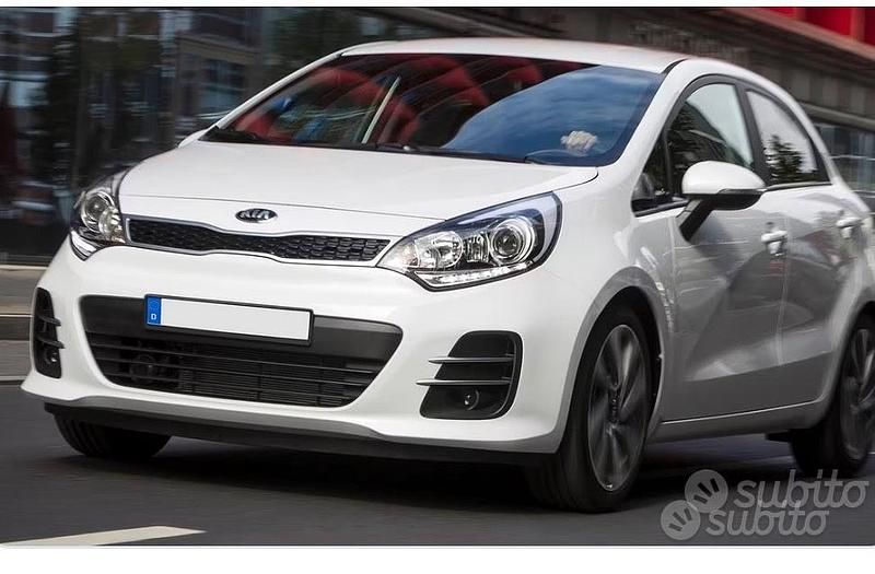 Usata Kia Rio 2014 Bianco Berlina