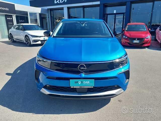 Usata Opel Grandland X Business Elegance 131 CV (96 kW) 2022 Blu SUV